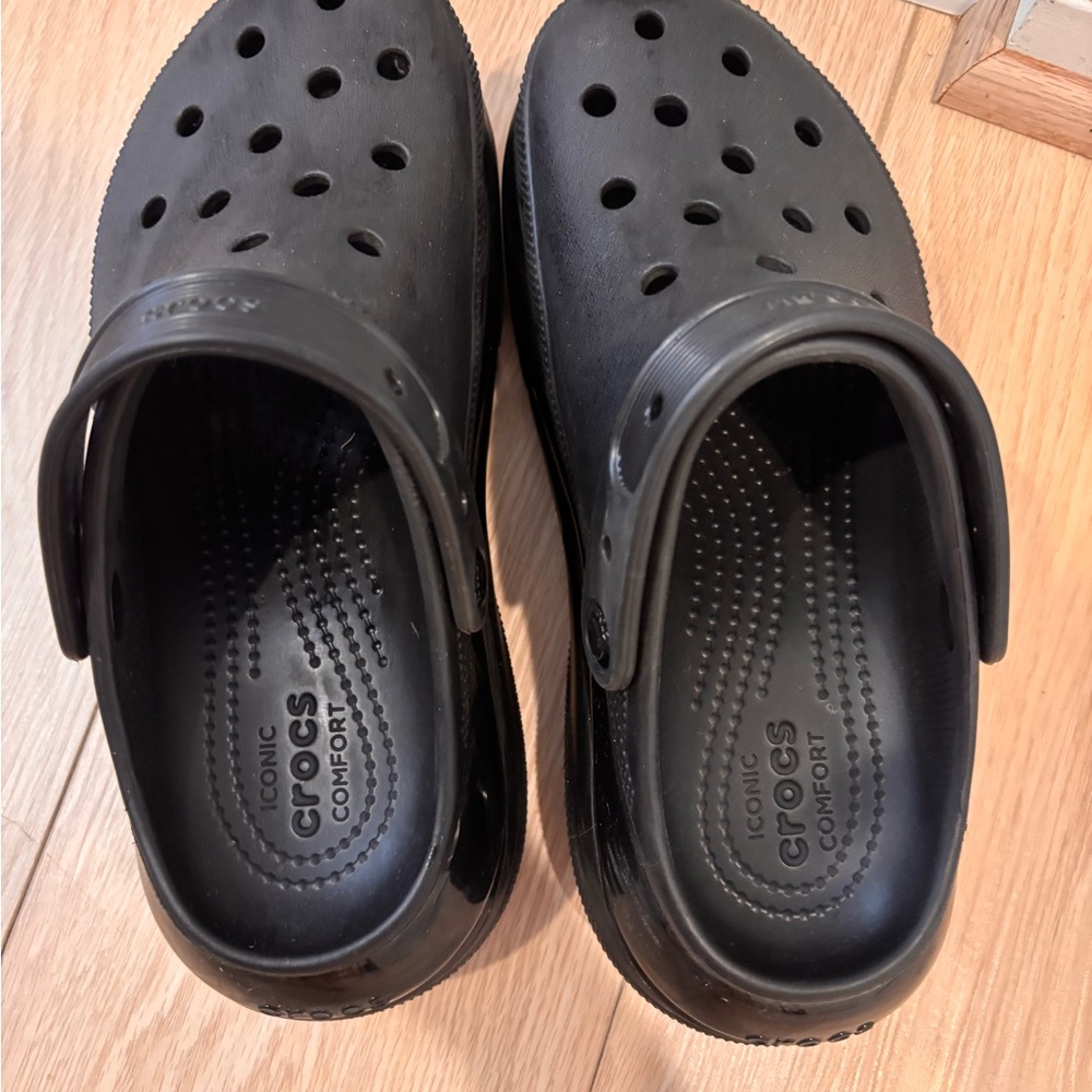 Crocs Unisex Mega Crush Clog Platform Black Sandal Men’s 7/Women’s 9 - Picture 8 of 11